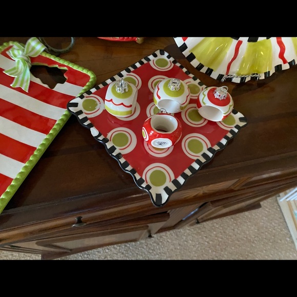 MudPie Red Ruffles pattern - Picture 3 of 6